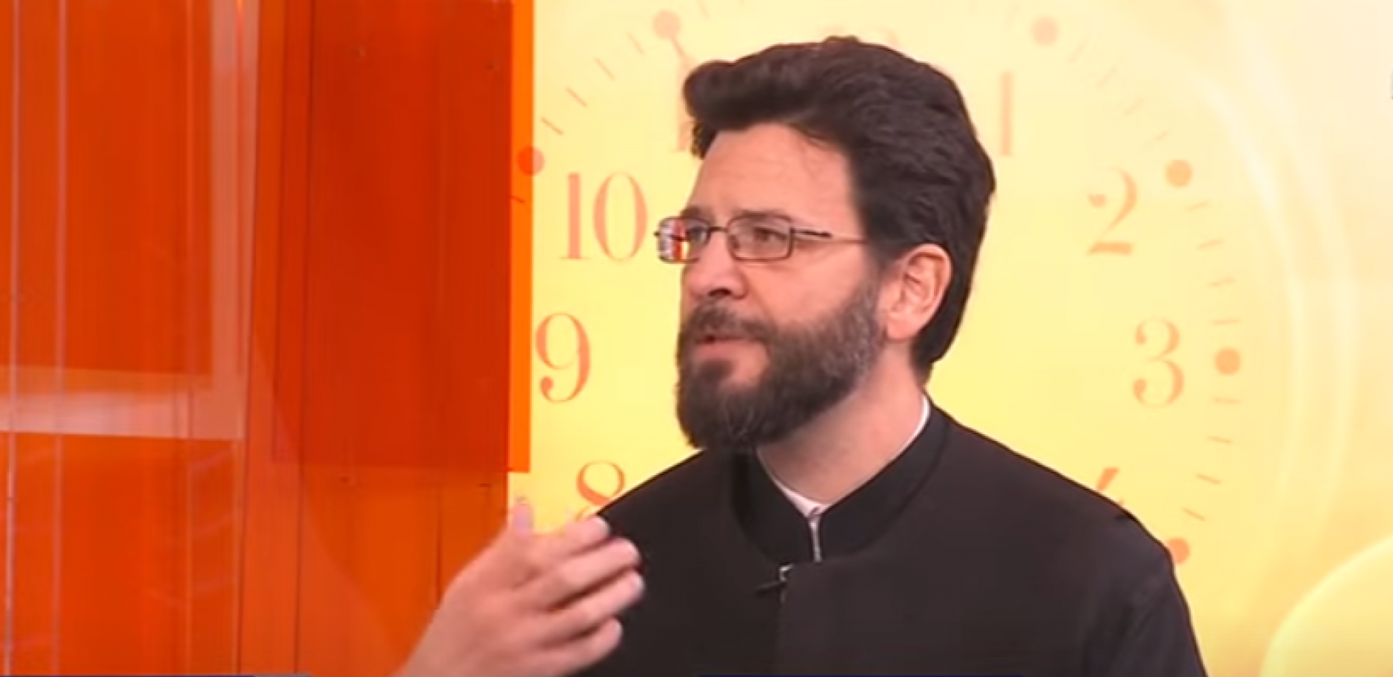 DA LI JE GREH SLAVITI NOĆ VEŠTICA? Đakon rešio veliku dilemu u Srba (VIDEO)