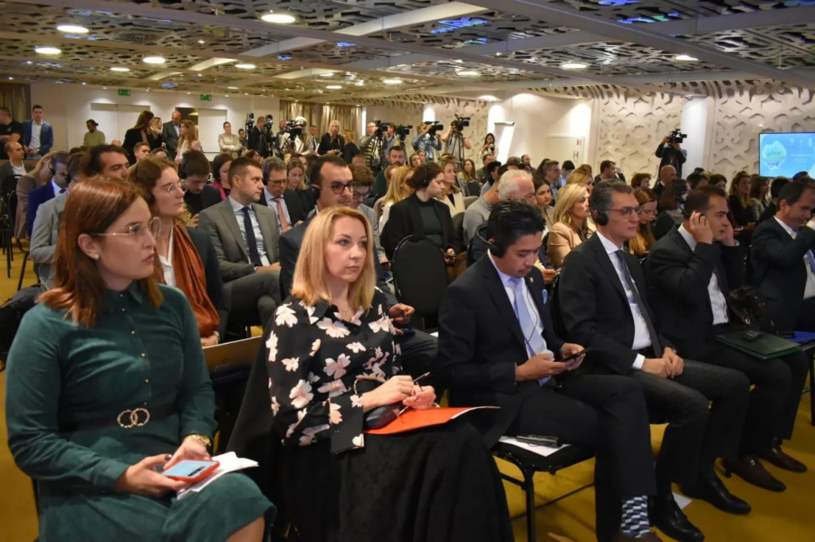 POČEO DIJALOG O KLIMATSKIM PROMENAMA Vujović: Srbija je povećala klimatsku ambiciju za tri puta