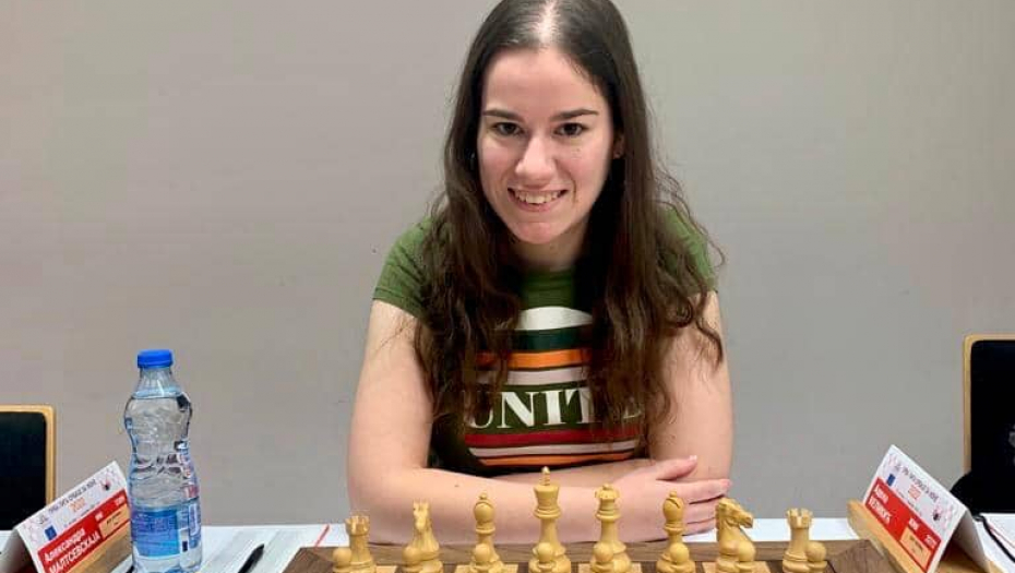 PRVA LIGA SRBIJE ZA ŽENE Derbi bez pobednika, Rad hita ka tituli, bljesak Zvezde za 3. mesto