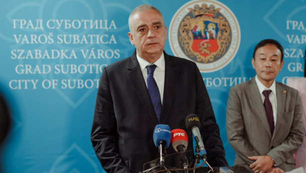 Gradonačelnik Subotice Stevan Bakić sastao se sa ambasadorom Japana Takahikom Kacumatom (FOTO)