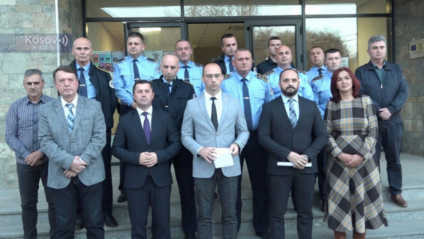 KURTI POSLAO PATROLE IZ PRIŠTINE! Srpski policajci neće da učestvuju u akciji na severu KiM!