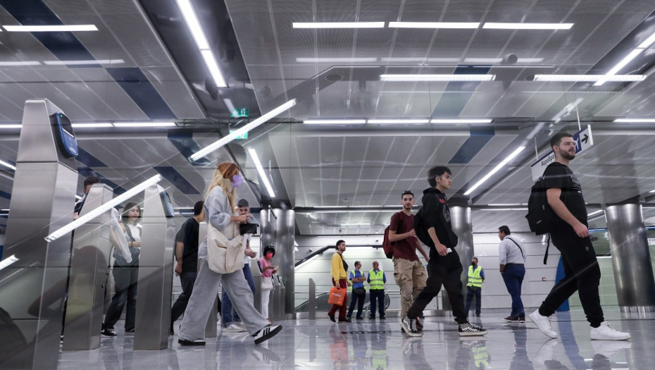 EVROPLJANI PODRŽALI AMERIKANCE Rampa za kineske putnike, menjaju se pravila
