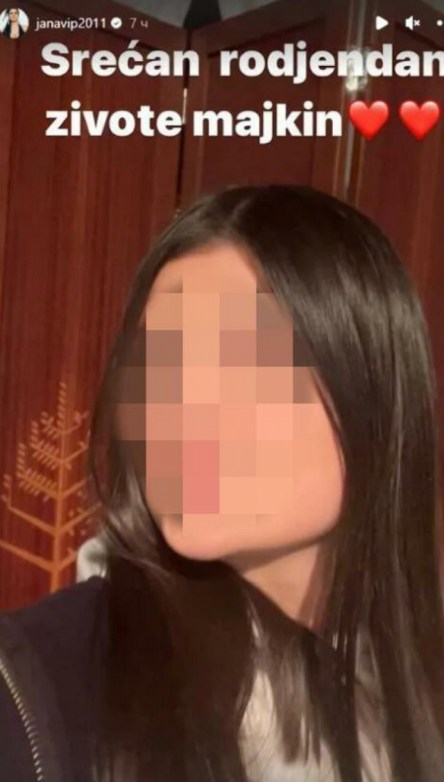 SLAVLJE U DOMU JANE TODOROVIĆ Pevačica objavila fotografiju sa radosnim vestima, a čestitke stižu sa svih strana