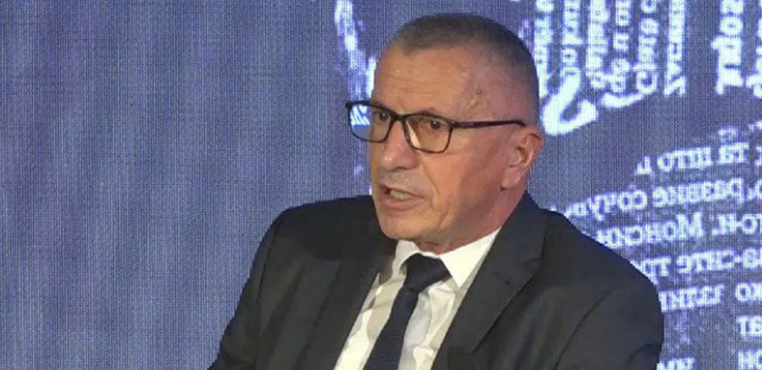 ŠIPTAR NAPAO VUČIĆA ZBOG OBORENOG DRONA! Smeta im što brani Srbiju! Pozivaju na intervenciju KFORA (FOTO)