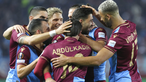 POBEDA TRABZONA Crvena zvezda poslednja