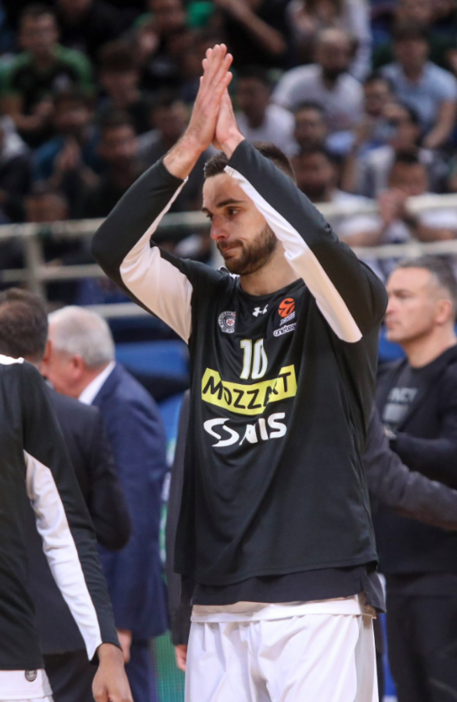 PANTER SA DRUGE PLANETE Crno-beli vezali i treći trijumf u Evroligi, pobedili PAO Dejana  Radonjića, sledi gostovanje Olimpijakosu