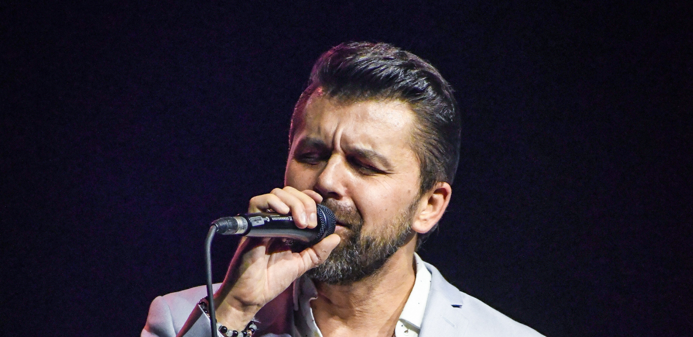 OD ROKA DO ETNO ZVUKA Amel Ćurić nakon dve godine pauze iznenadio fanove (VIDEO)