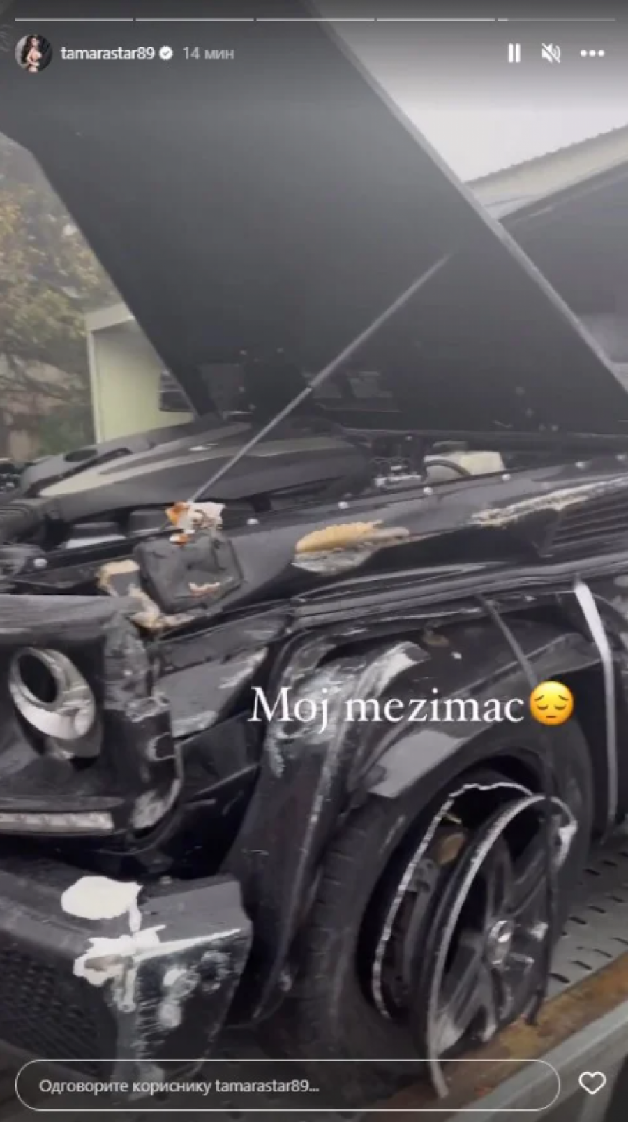 OGLASILA SE TAMARA ĐURIĆ Nakon što je objavila svoj havarisani automobil, progovorila je šta se desilo i da li ima povređenih