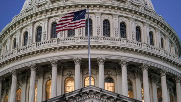 AMERIKA UVODI NOVO PRAVILO! Počinje potpuna zabana, nastupa mrak!