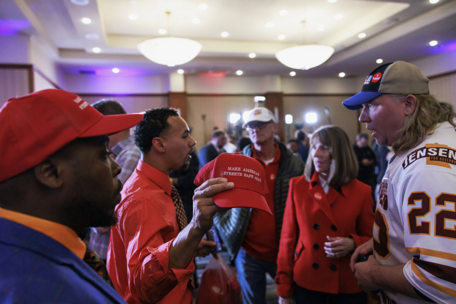 (UŽIVO) FINIŠ IZBORNE TRKE U SAD Borba za Senat u rukama ove 4 države!