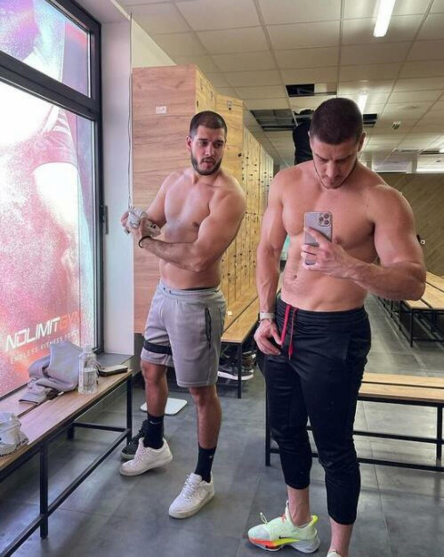 ŠOK TRANSFORMACIJA Dejan Dragojević se skinuo, pa pokazao izvajano telo (FOTO)