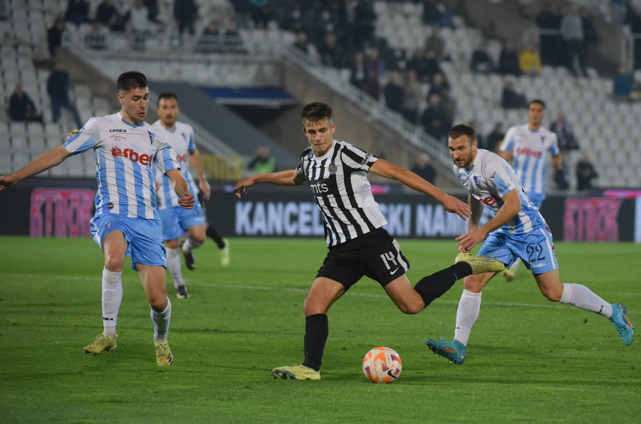 KATASTROFA U HUMSKOJ Spartak šokirao Partizan, odneo sva tri boda i praktično  ostavio crno-bele bez titule