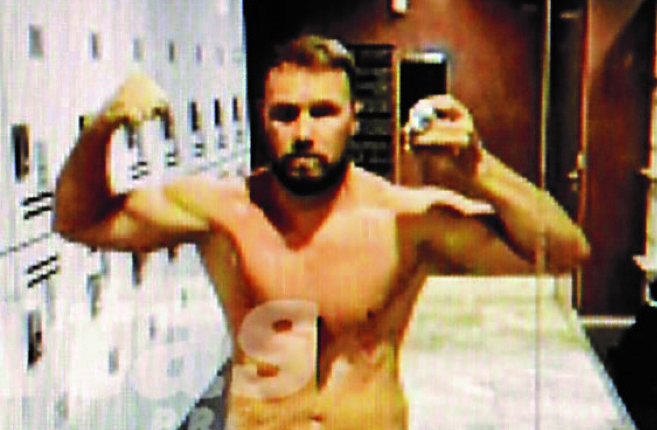 PUCAČ NA RADOJA ZVICERA STIŽE U CRNU GORU Ukrajina odobrila izručenje Tuzovića