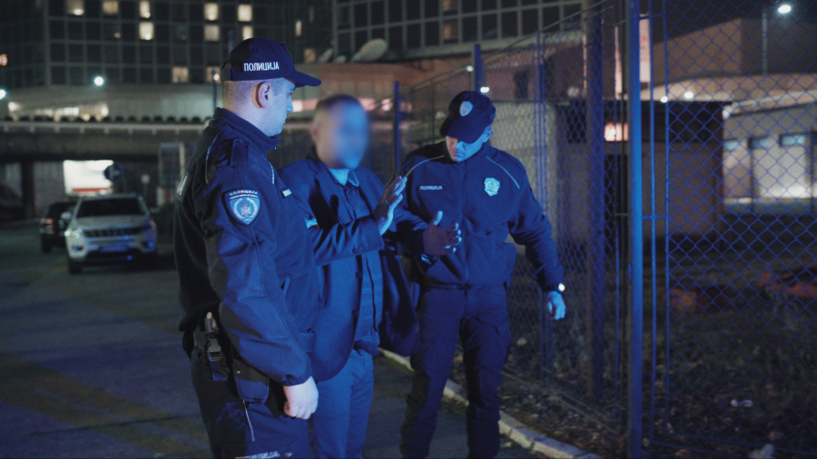 ON JE PSIHOPATA, ŠALJE MI BOLEŠTINE Anastasija Ražnatović vidno uznemirena: 