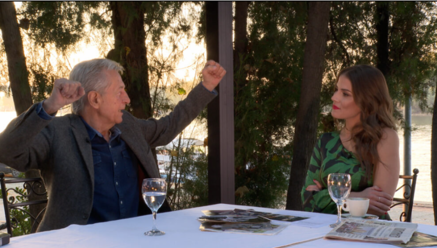 MIROSLAV ILIĆ OTKRIO KOGA ĆE DA POLJUBI NA KONCERTU U ARENI Evo šta je sve ispričao legendarni pevač Marini Kotevski u emisiji Hajpovanje (FOTO)