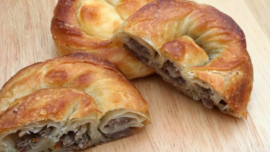 I SVEKRVA ĆE VAM POZAVIDETI Ovo je najbolji burek kojeg ćete ikada probati, a gotov je za tren