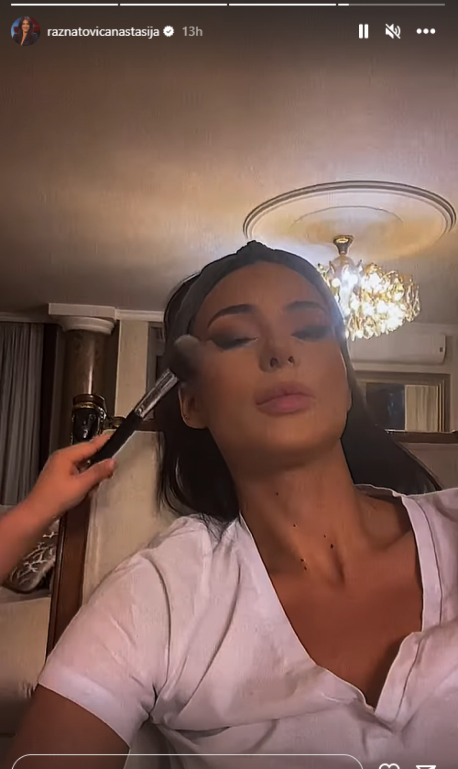 HIT SNIMAK Mali Željko našminkao Anastasiju po svom, ona sve objavila, pa nasmejala sve (FOTO/VIDEO)