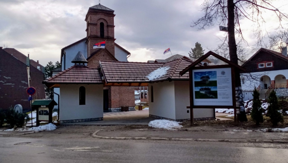 BRUKA I SRAMOTA Lopov pokrao crkvu u Čajetini, uzeo do 40.000 dinara sa ikona!