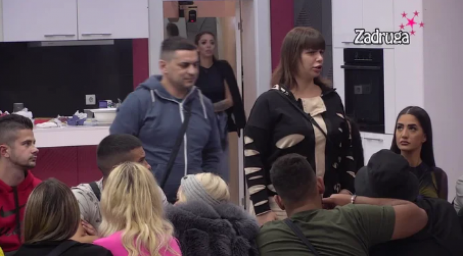 OTKRIO SVE MRAČNE TAJNE Bebica progovorio, porodica mu okrenula leđa, majka ga se odrekla