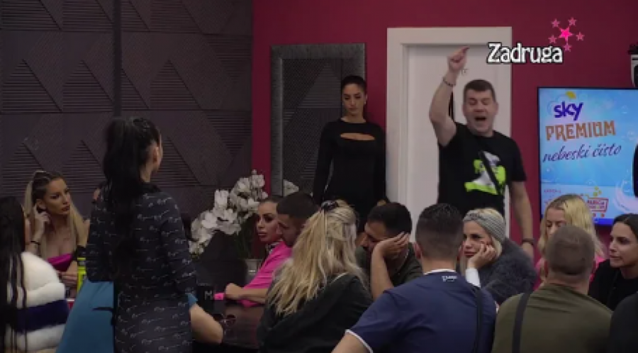 KAD SMO KRENULI IZ KUĆE, LIČILO MI JE NA SAHRANU Ivan bez dlake na jeziku opisao atmosferu na svadbi