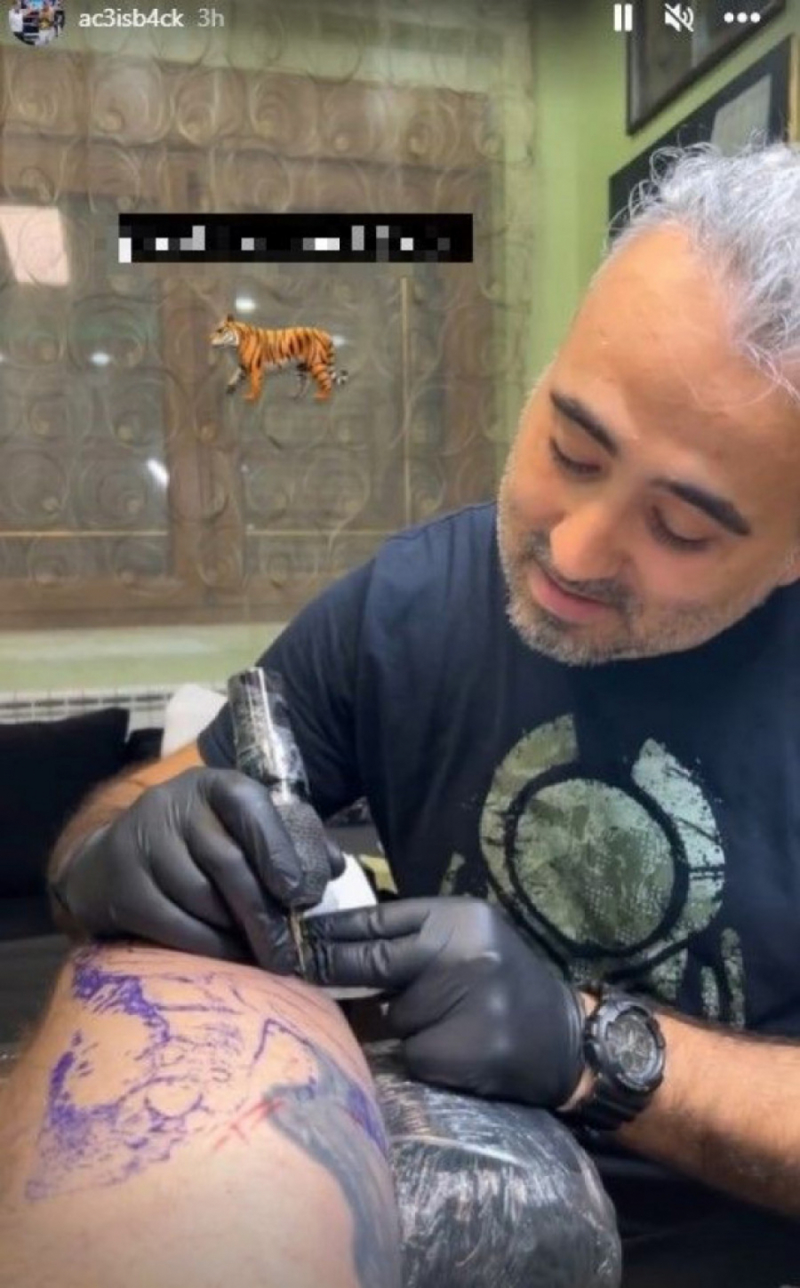 NOSI VELIKU SIMBOLIKU Veljko Ražnatović uradio novu tetovažu, ima veze sa Arkanom (FOTO)