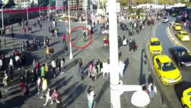 POLICIJA ISTANBULA OBJAVILA NOVI SNIMAK Kamere detaljno zabeležile kretanje žene koja je ostavila bombu (VIDEO)
