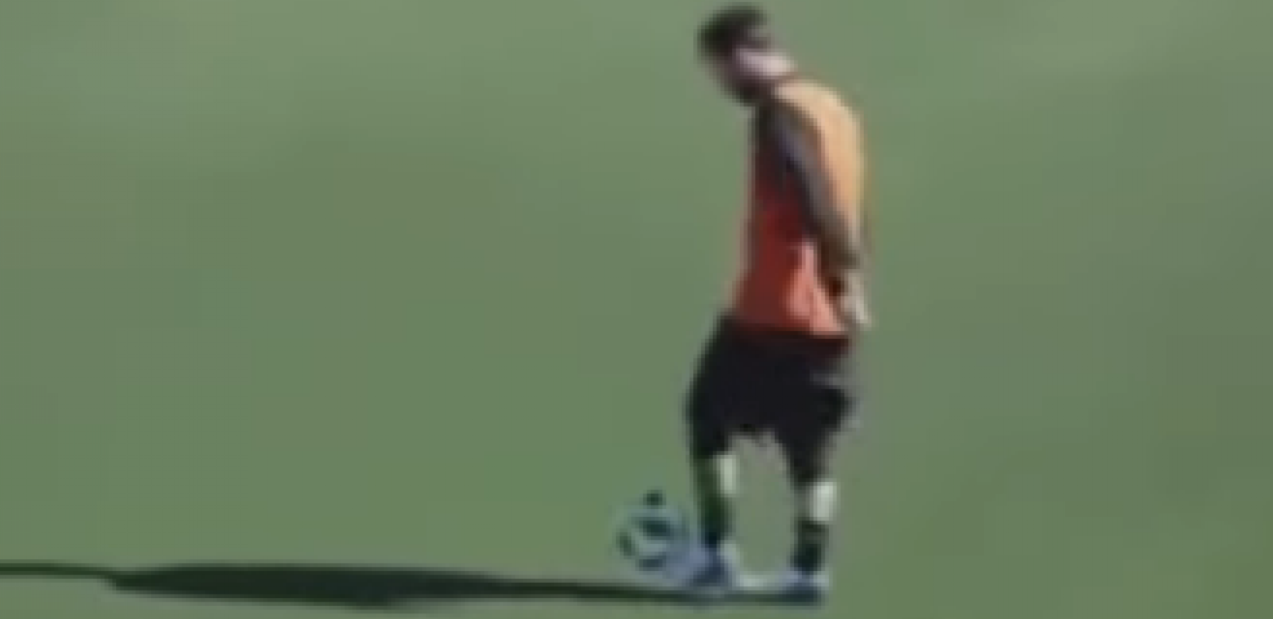 LUDAČKI POTEZ MESIJA Argentinac izveo nešto što ne može svako, pokazao pravu magiju pred Mundijal u Kataru (VIDEO)