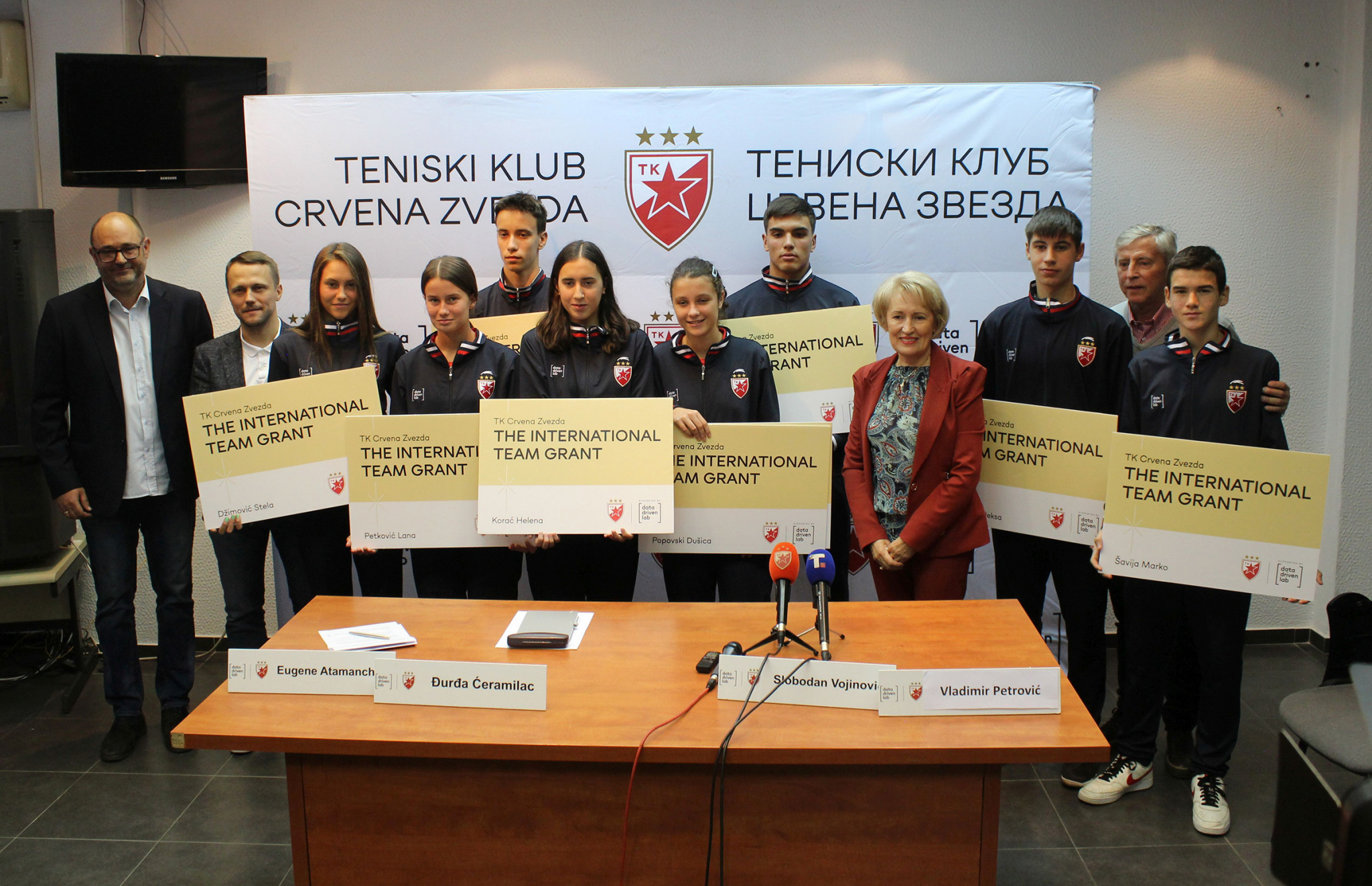 MEĐUNARODNI ISKORAK CRVENO-BELIH Slobodan Živojinović: Iz Zvezde je krenula ta magija koja me prati ceo život