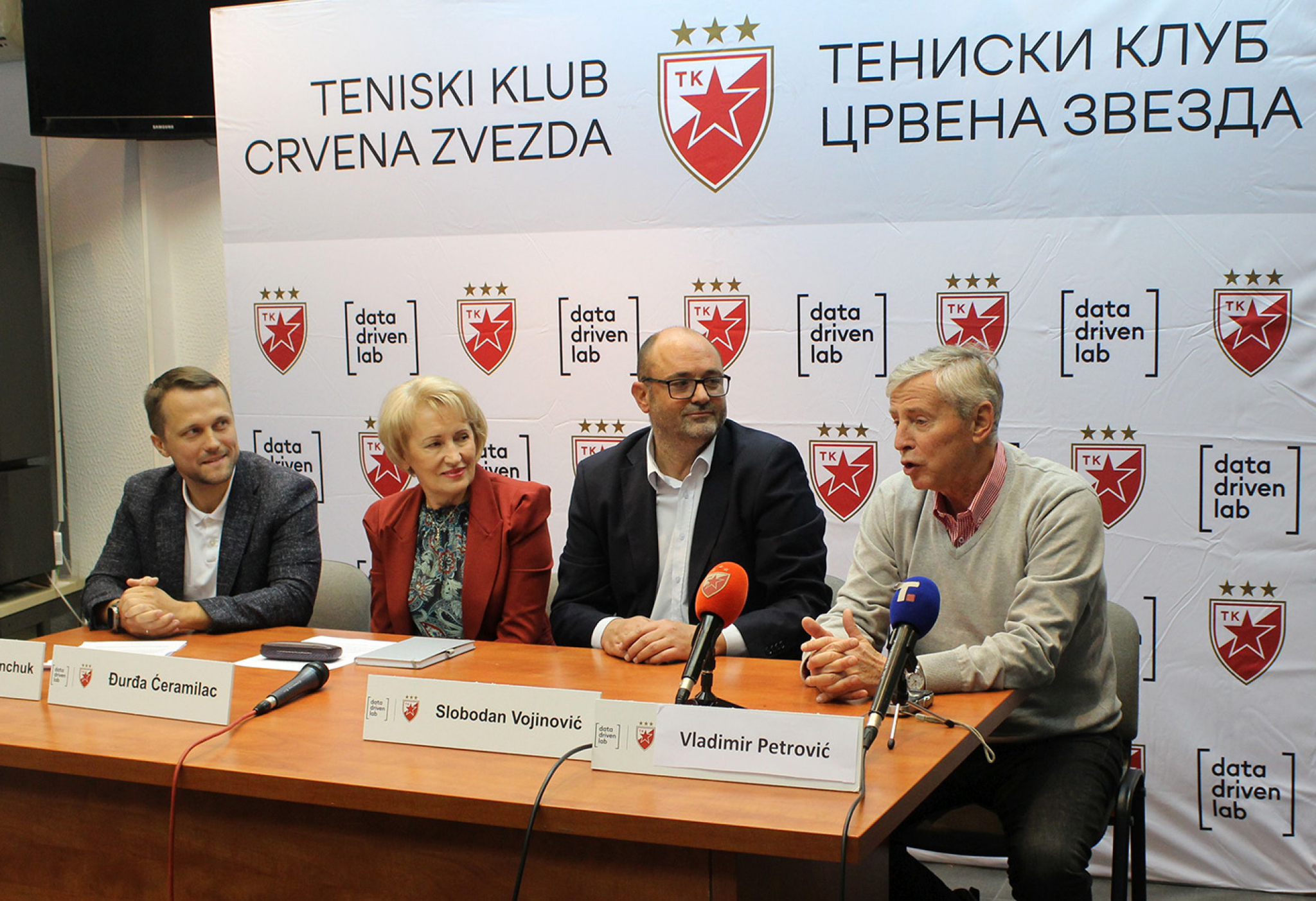 MEĐUNARODNI ISKORAK CRVENO-BELIH Slobodan Živojinović: Iz Zvezde je krenula ta magija koja me prati ceo život