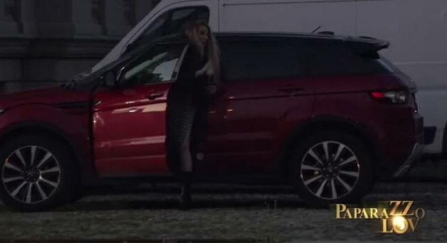 PAPARAZZO Evo šta Rada Manojlović radi nakon raskida sa Harisom (FOTO)