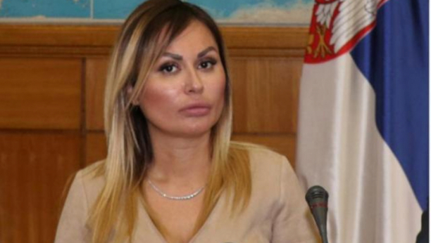 NOVI SKANDAL NINE MITIĆ Pomoćnica ministra za ljudska i manjinska prava i društveni dijalog srećna zbog manjka Srba (FOTO)