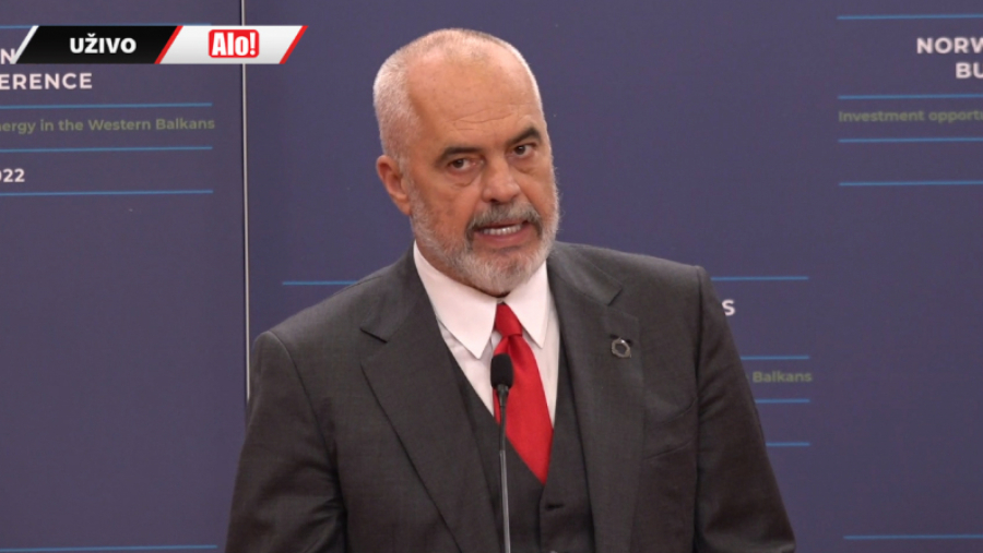 VUČIĆ NA REGIONALNOJ KONFERENCIJI: Samo zajednički možemo da obezbedimo budućnost (VIDEO)