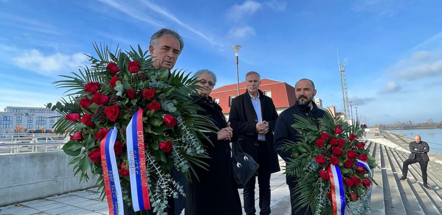 Pupovac odao počast svim stradalima u Vukovaru!