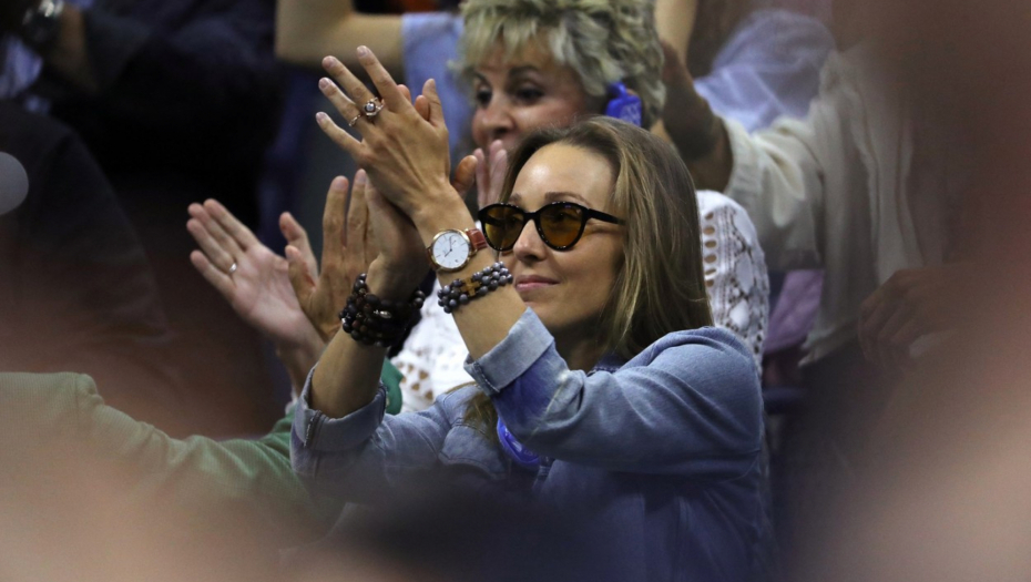 VERUJE SE DA IMA MAGIJSKU MOĆ Ova amajlija štiti Jelenu Đoković, a evo koju zaštitu ima Novak i deca