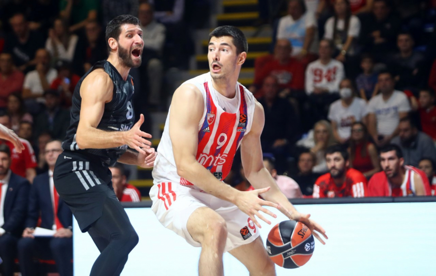 DRAMA PRIPALA ZVEZDI Crveno-beli umalo od gotovog napravili veresiju, izdigli se posle lošeg trećeg perioda i srušili Asvel na debiju Duška Ivanovića