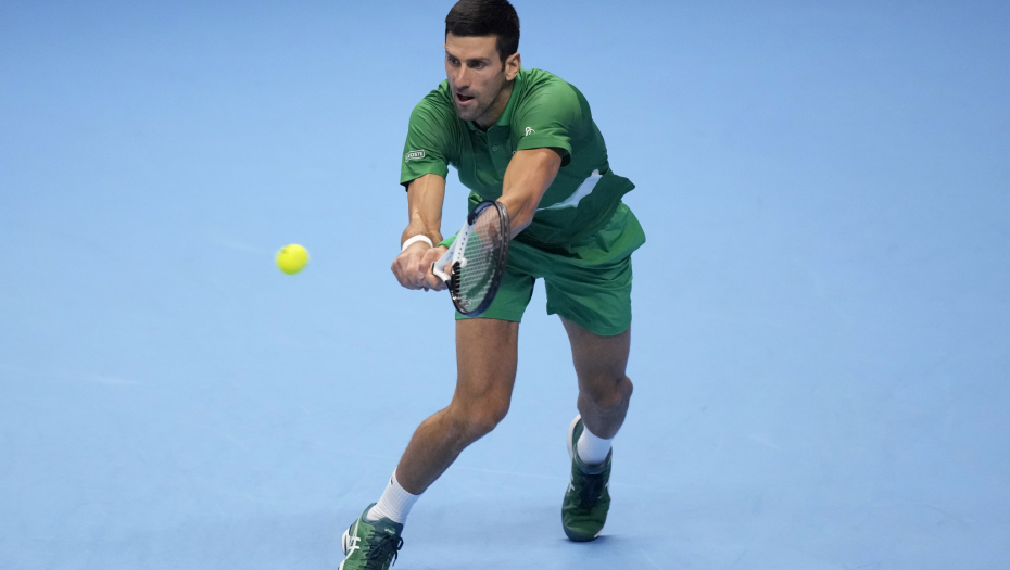 PODRŠKA ZLATA VREDNA Novak bio na izmaku snage, a onda je čuo ove reči malog Stefana, pa srušio velikog rivala (VIDEO)