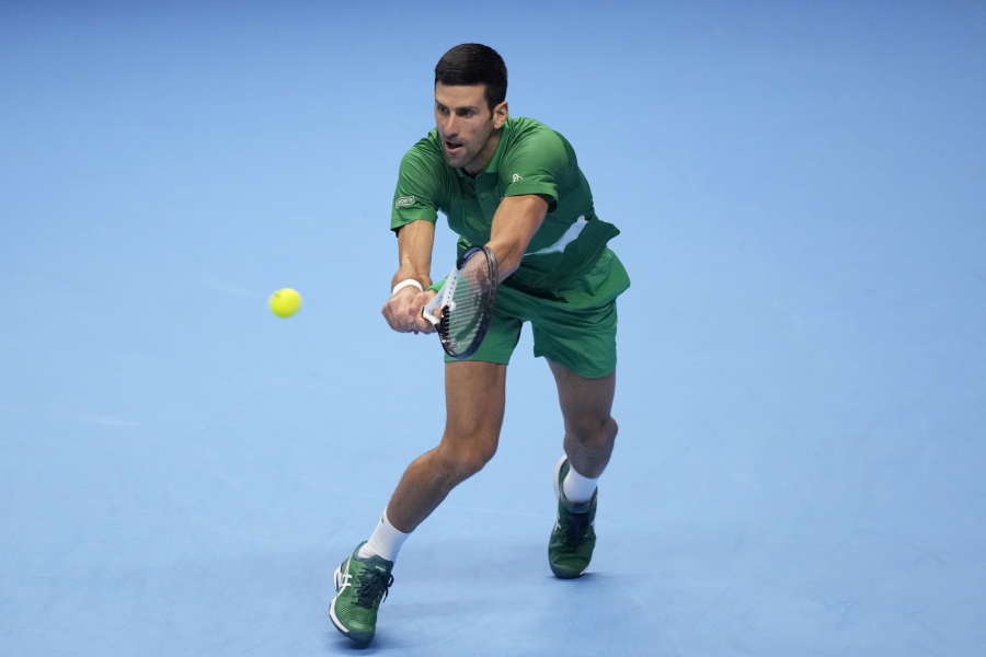 NOVAK BESPREKORAN U TORINU Đoković dobio i treći meč u grupi, pobedio Medvedeva posle trilera od tri sata i u velikom stilu najavio polufinale protiv Frica