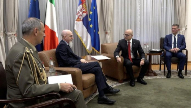 ITALIJA ĆE NASTAVITI DA BUDE PRIJATELJ I PARTNER SRBIJI Glavni zaključci sa sastanka ministra odbrane Miloša Vučevića sa ambasadorom Italije