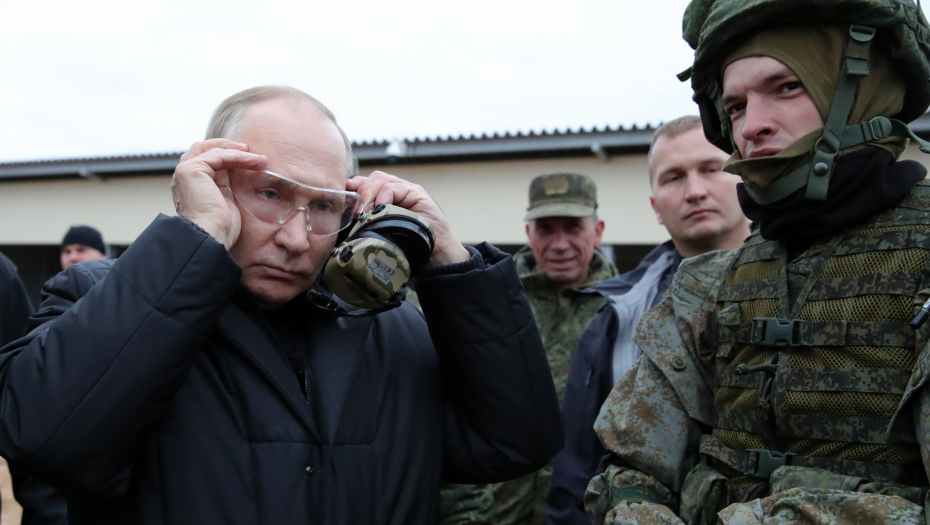 PLAN "NOJEVA BARKA" Putinov bivši pomoćnik tvrdi: Predsednik se sprema za svrgavanje i evakuaciju, evo gde!