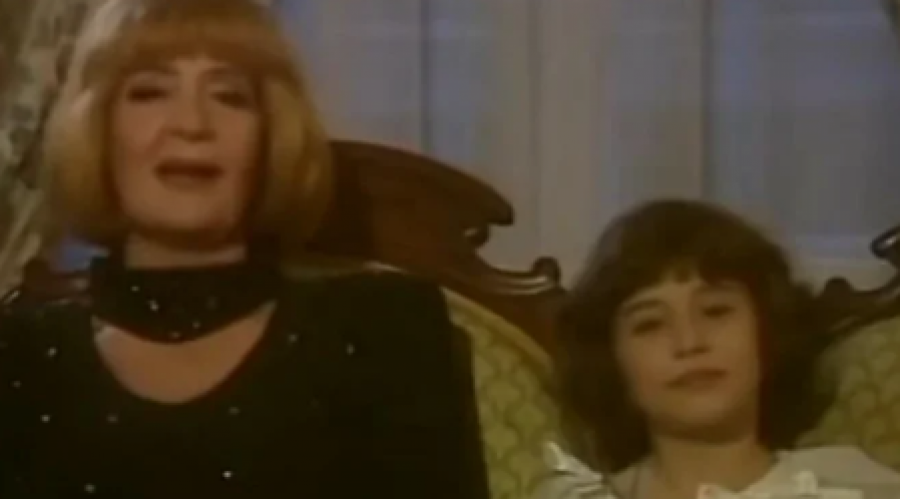 ONA JE PROGLAŠENA NASLEDNICOM LEPE LUKIĆ Dok je bila devojčica predviđali su joj veliku karijeru, a ona se povukla iz javnosti