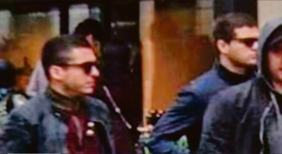 VOĐA GROBARA UBIJEN NASRED ULICE PRED SUPRUGOM Godinama mu za petama bio glavni Veljin saradnik