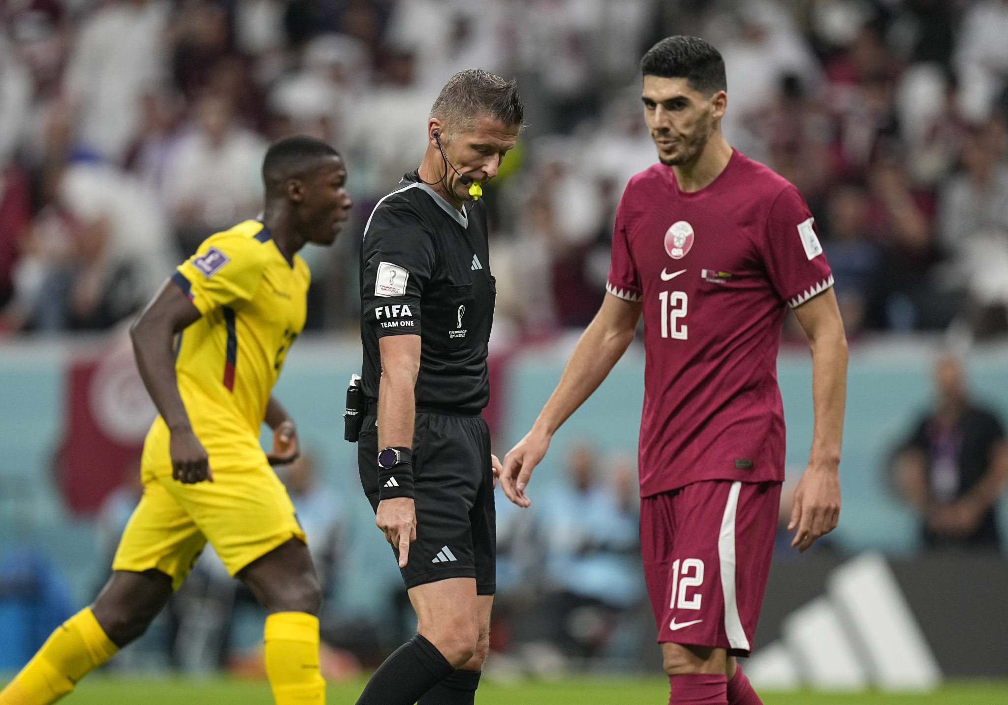 MUNDIJAL POČEO PO NOTAMA ENERA VALENSIJE Ekvador lako protiv domaćina na startu Svetskog prvenstva (VIDEO)