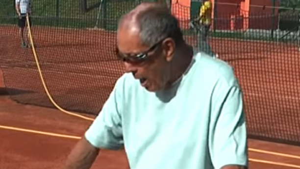 U TEŠKOM STANJU Nik Bolitijeri se bori za život, lažna vest o smrti čuvenog teniskog trenera