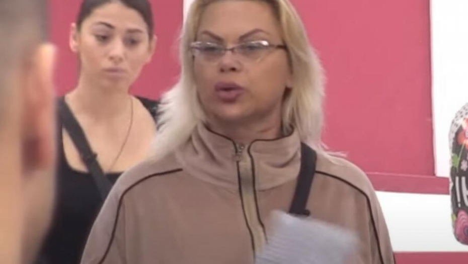 AFTERKE I SPONZORUŠE MOLIM DA ISPOŠTUJU SLAVU Marija Kulić pozvala sve na veselje, ali ovo je strogo zabranila