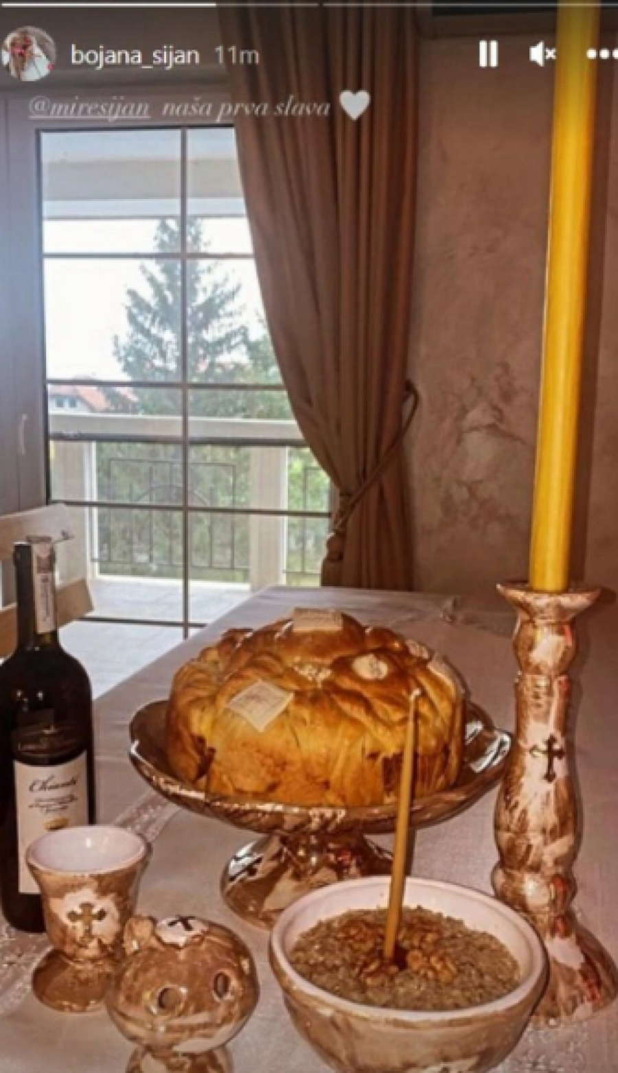 ŠIJANOVA ŽENA POKAZALA BOGATU TRPEZU Slavlje u domu Mirka i Bojane (FOTO)