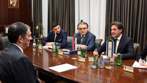 MINISTAR GAŠIĆ SA AMBASADORIMA Izrazili veliko interesovanje za susret sa njim, radi unapređenja saradnje (FOTO)