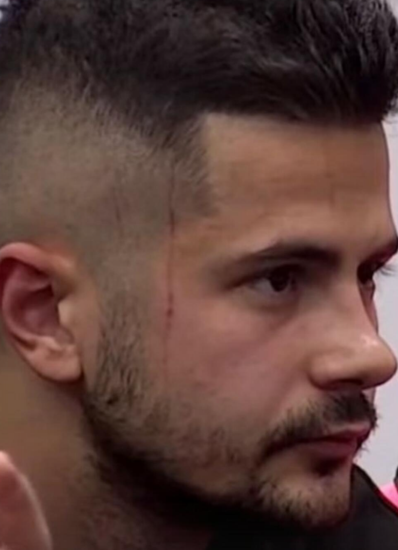 NE ŽELI VIŠE TO DA GLEDA Nakon što je Maja fizički nasrnula na Bilala, njegov drug je odlučio da pokrene tužbu protiv nje