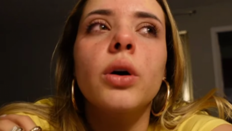 SLOMILA SE Jutjuberka Anđela ronila suze nakon što je otac rekao da su sestra i ona mrtve za njega (FOTO)