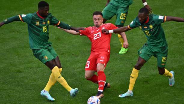 OVAJ MEČ JE GLEDALA CELA SRBIJA Švajcarska srušila Kamerun, provokator Šaćiri još zna fudbala