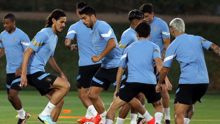 VARNICE PRED MEČ URUGVAJ - GANA Suarez se prisetio antologijske utakmice i "pecnuo" rivala